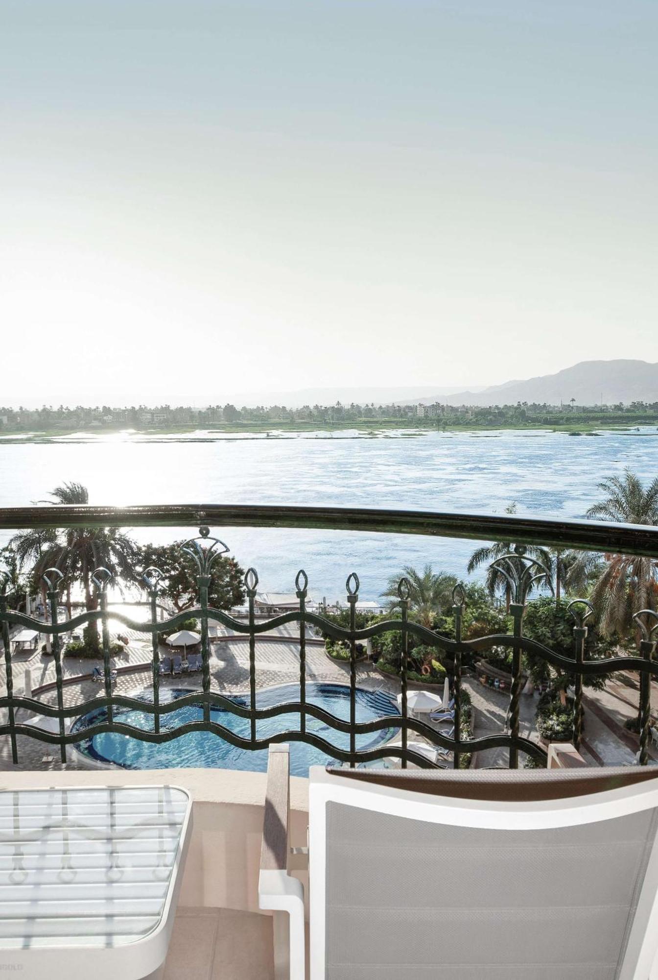 Steigenberger Nile Palace Luxor - Convention Center Exterior foto The Nile River at Luxor