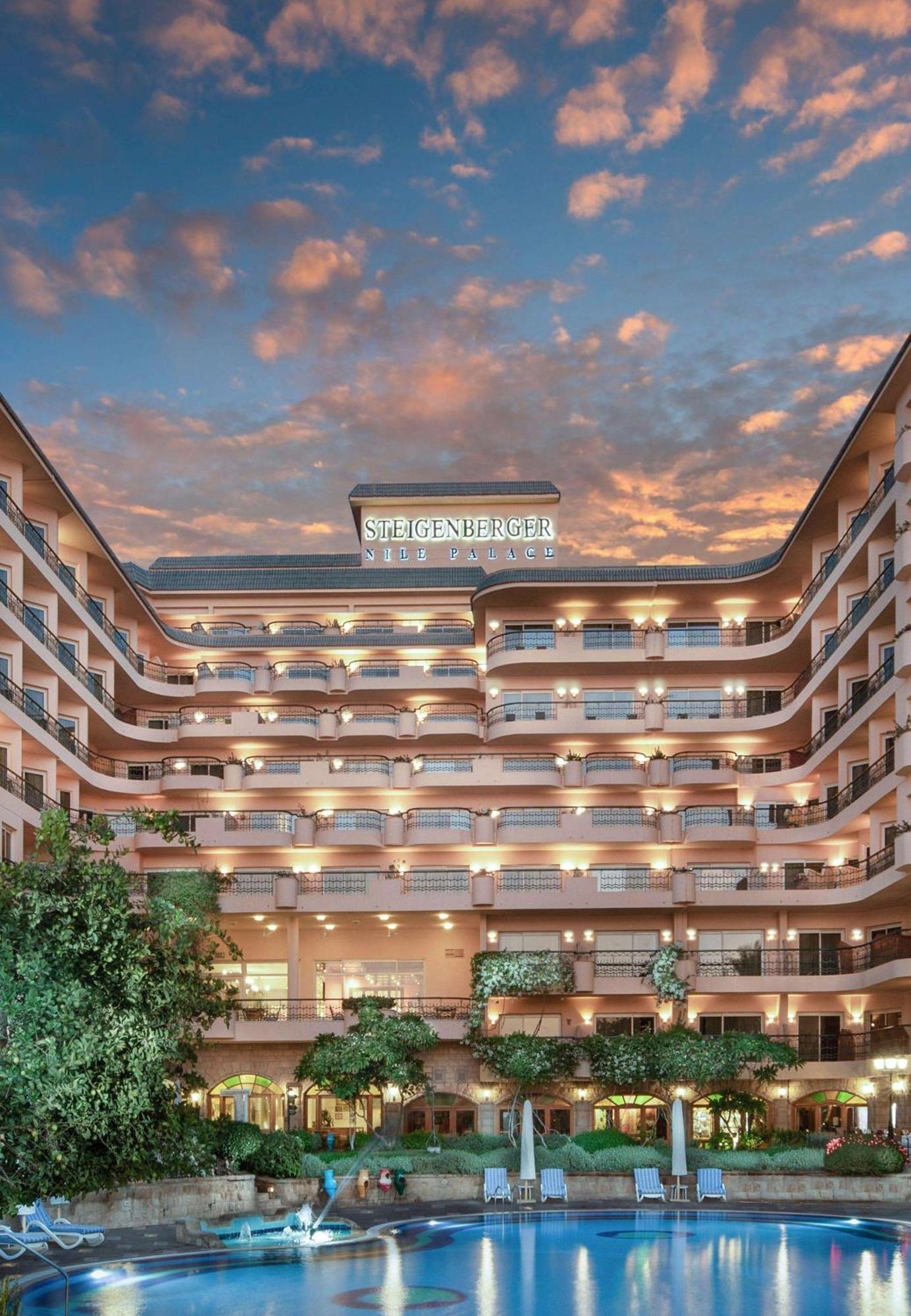 Steigenberger Nile Palace Luxor - Convention Center Exterior foto The Concourse Hotel